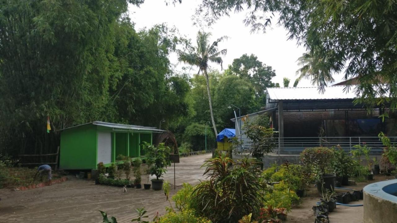Gerbang Banyu Langit Cottage Bantul Exterior foto